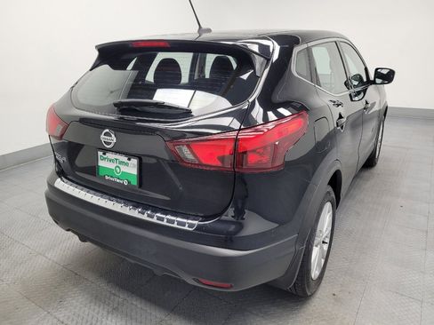 Used 2018 Nissan Rogue Sport S w/ S Appearance Package FWD image 7