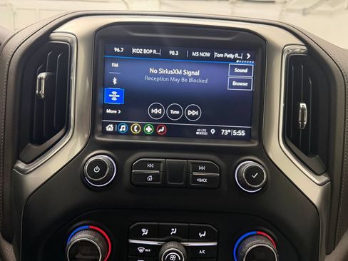 Used 2019 Chevrolet Silverado 1500 LT w/ Convenience Package AWD/4WD image 20