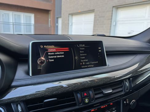 Used 2015 BMW X5 xDrive50i image 30