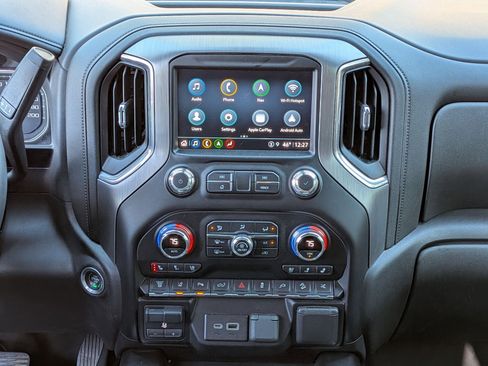 Used 2023 GMC Sierra 2500 Denali w/ Denali Black Diamond Edition image 34