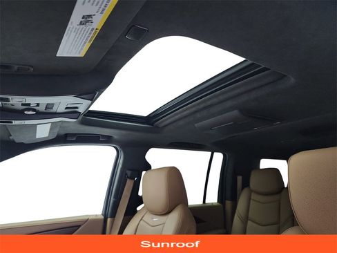 Used 2017 Cadillac Escalade ESV Platinum image 12