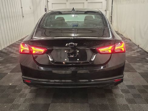 Used 2023 Chevrolet Malibu LT w/ Midnight Edition FWD image 9