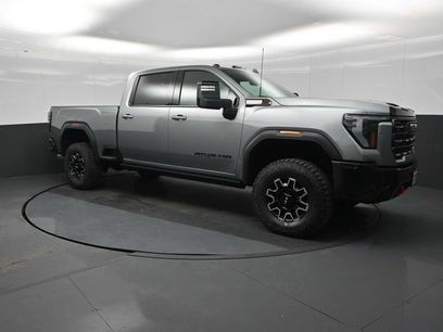 New 2026 GMC Sierra 2500 AT4X w/ LPO, Black Badging Package