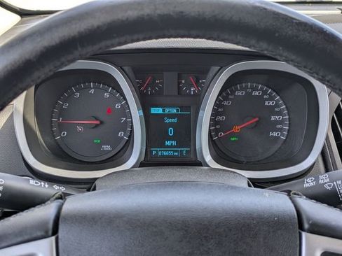 Used 2015 Chevrolet Equinox LT w/ Driver Convenience Package image 17