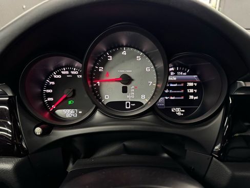 Used 2019 Porsche Macan S image 28