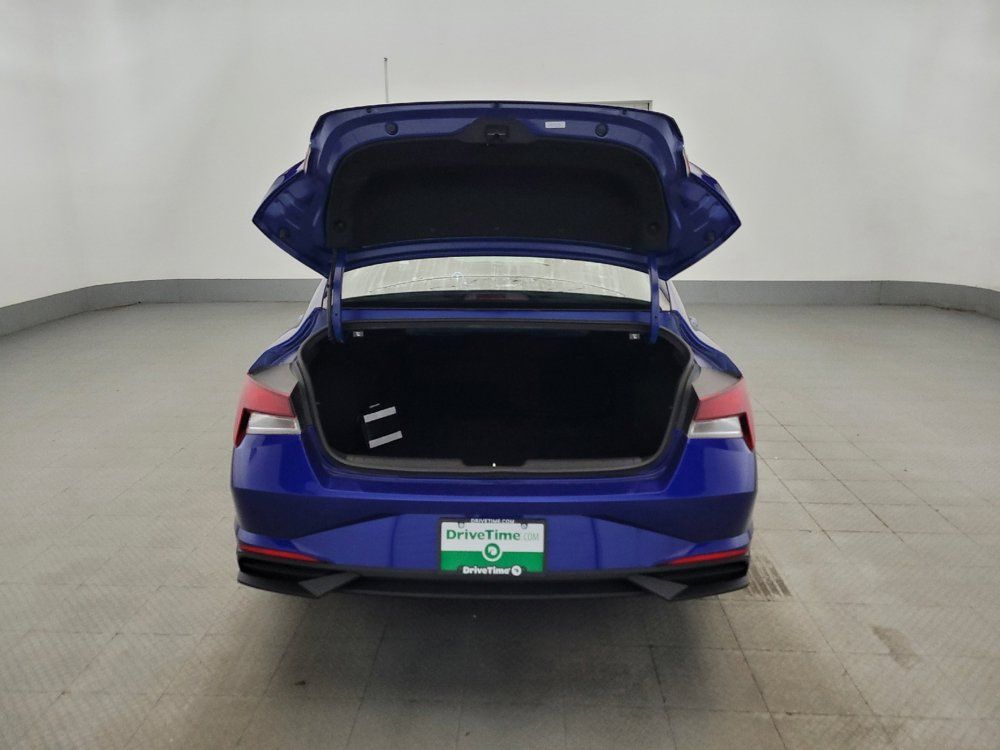 Used 2023 Hyundai Elantra SEL w/ Convenience Package FWD image 29
