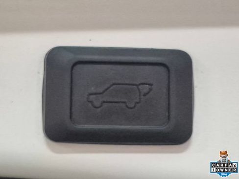 Certified 2024 Toyota RAV4 XSE AWD/4WD image 28