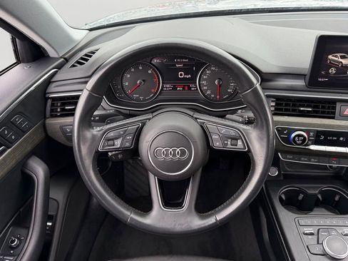 Used 2019 Audi A4 2.0T Premium FWD image 16