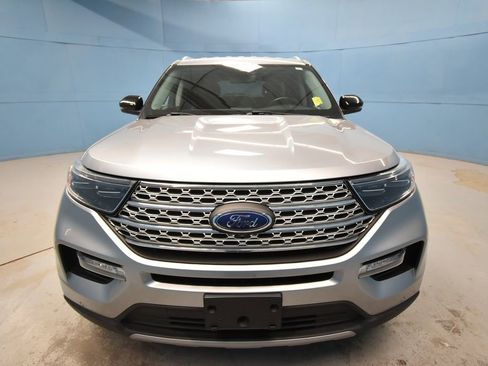 Used 2022 Ford Explorer Limited w/ Equipment Group 301A image 34