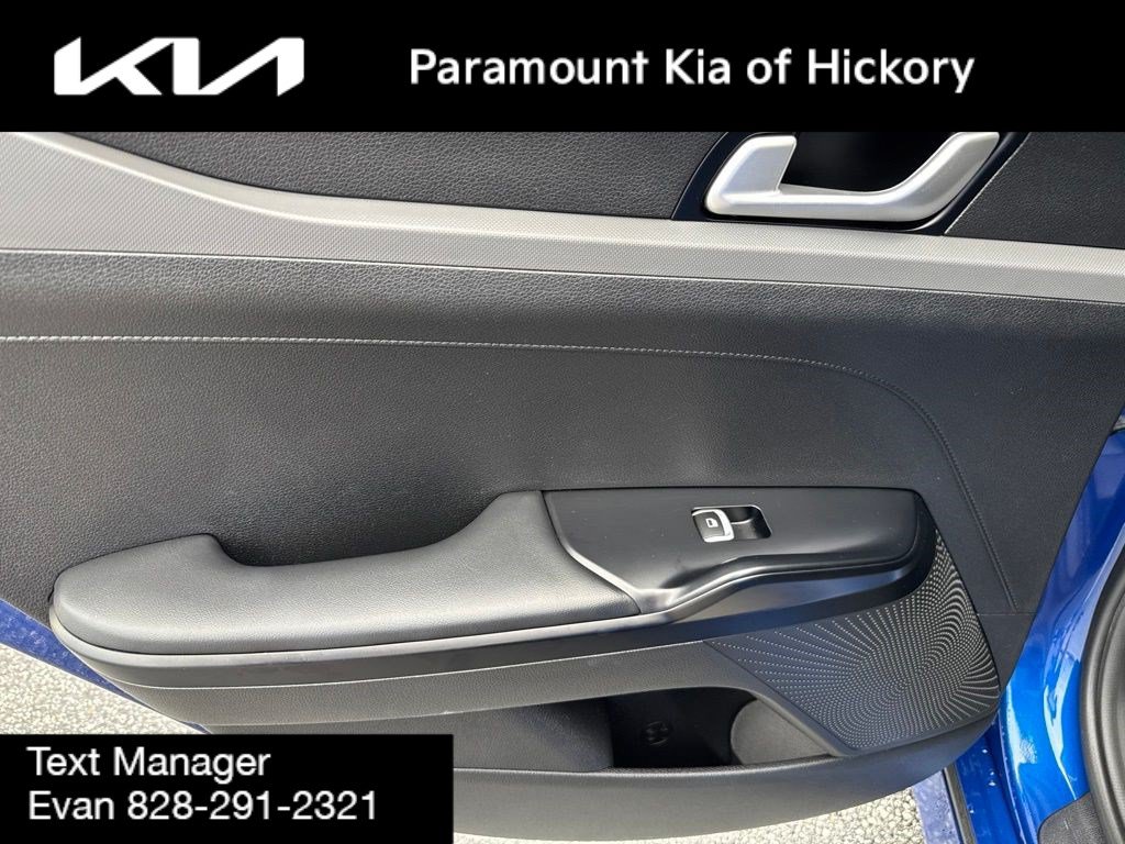 Used 2022 Kia K5 GT-Line w/ GT-Line FWD Premium Package image 12