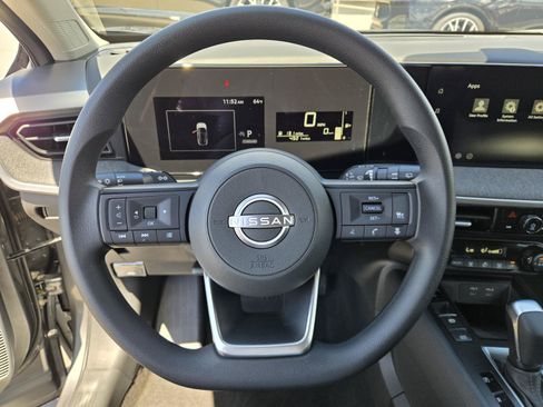 Used 2026 Nissan Kicks SV FWD image 16