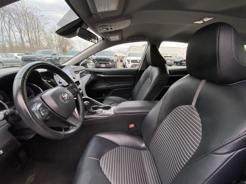 Used 2024 Toyota Camry SE image 20
