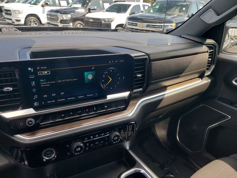 Used 2023 Chevrolet Silverado 1500 RST RWD image 21