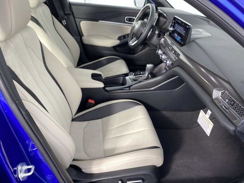 Used 2024 Acura Integra A-Spec w/ Technology Package FWD image 11