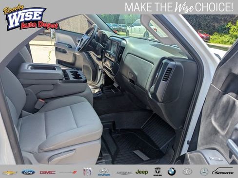 Used 2018 Chevrolet Silverado 1500 Custom w/ Custom Value Package AWD/4WD image 22