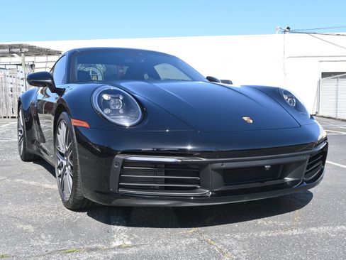 Used 2024 Porsche 911 GT3 image 11