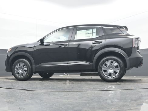 New 2026 Nissan Kicks S image 26