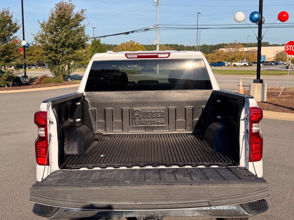 Used 2026 Chevrolet Silverado 1500 LT AWD/4WD image 9