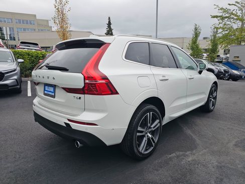 Used 2019 Volvo XC60 T6 Momentum w/ Premium Package AWD/4WD image 7