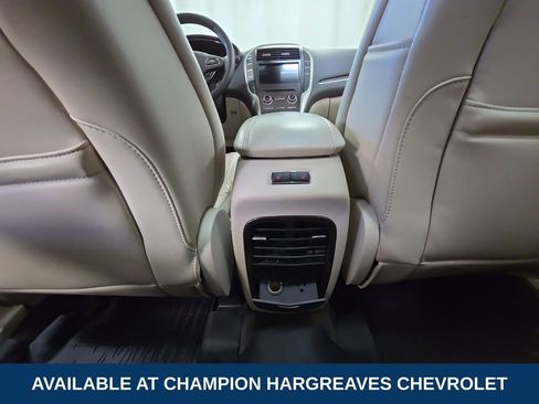 Used 2018 Lincoln MKC Reserve w/ Lincoln MKC Climate Package image 29