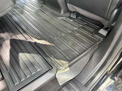 Used 2018 Ford F350 Lariat w/ Lariat Ultimate Package AWD/4WD image 22