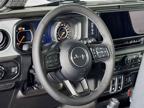 Certified 2025 Jeep Wrangler Sport image 14