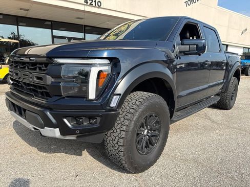 Used 2025 Ford F150 Raptor AWD/4WD image 8