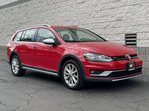 Used 2019 Volkswagen Golf Alltrack S AWD/4WD image 18