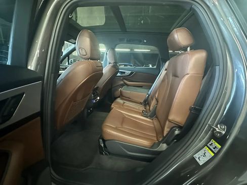 Used 2018 Audi Q7 2.0T Premium Plus AWD/4WD image 12