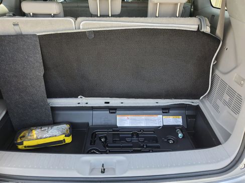 Used 2016 Toyota Highlander XLE image 56