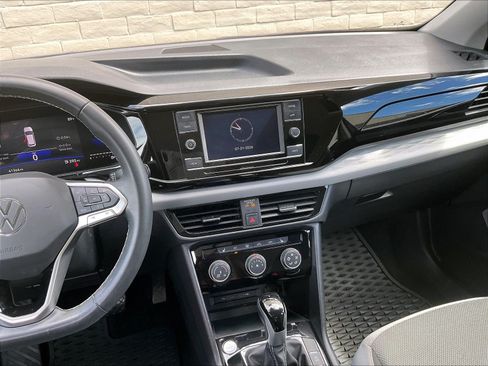 Certified 2024 Volkswagen Taos S AWD/4WD image 5