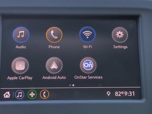 Used 2020 Chevrolet Equinox LT w/ Driver Convenience Package FWD image 18