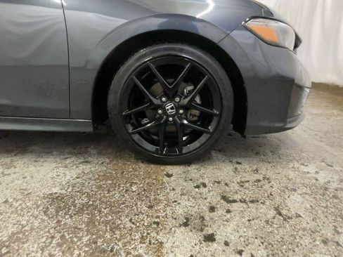 Certified 2025 Honda Civic Sport image 17