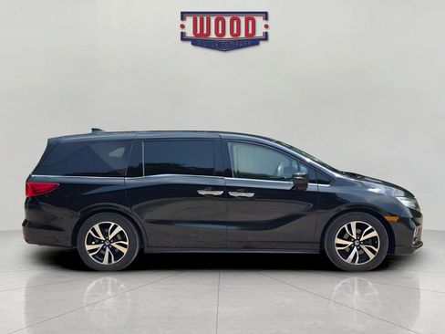 Used 2019 Honda Odyssey Elite image 2