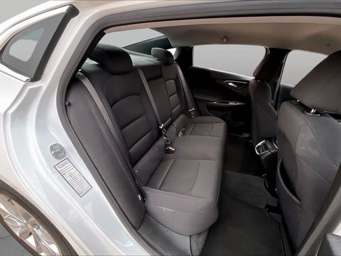 Used 2024 Chevrolet Malibu LT FWD image 19
