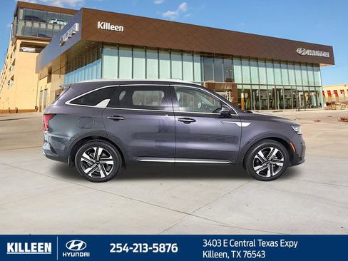 Used 2024 Kia Sorento SX Prestige AWD/4WD image 9