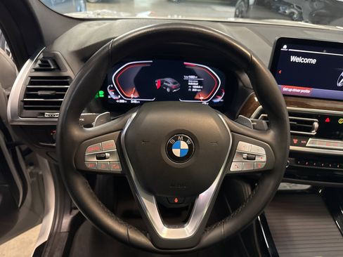 Used 2023 BMW X4 xDrive30i w/ Premium Package image 10