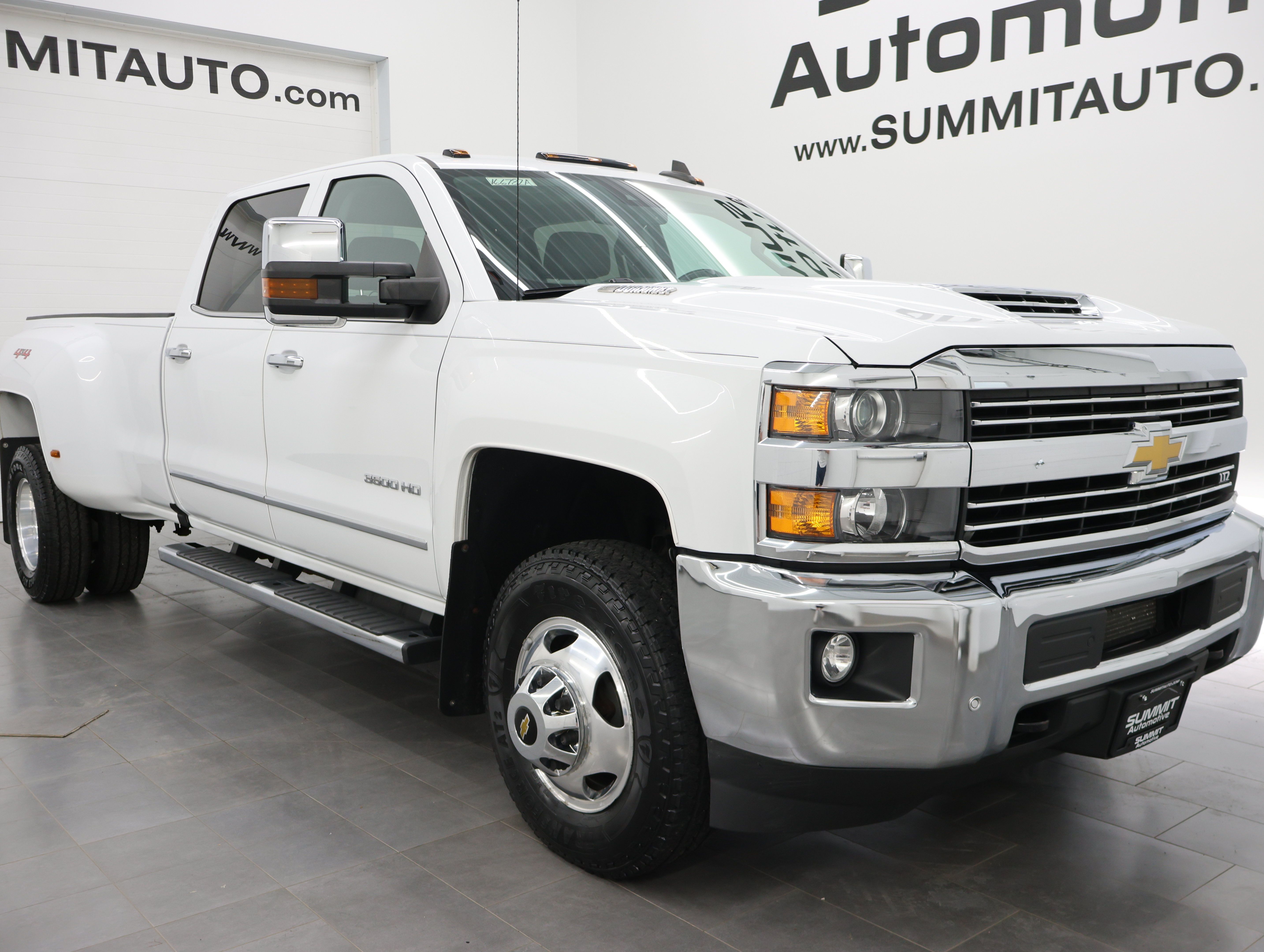 Used 2019 Chevrolet Silverado 3500 LTZ w/ Duramax Plus Package AWD/4WD image 2