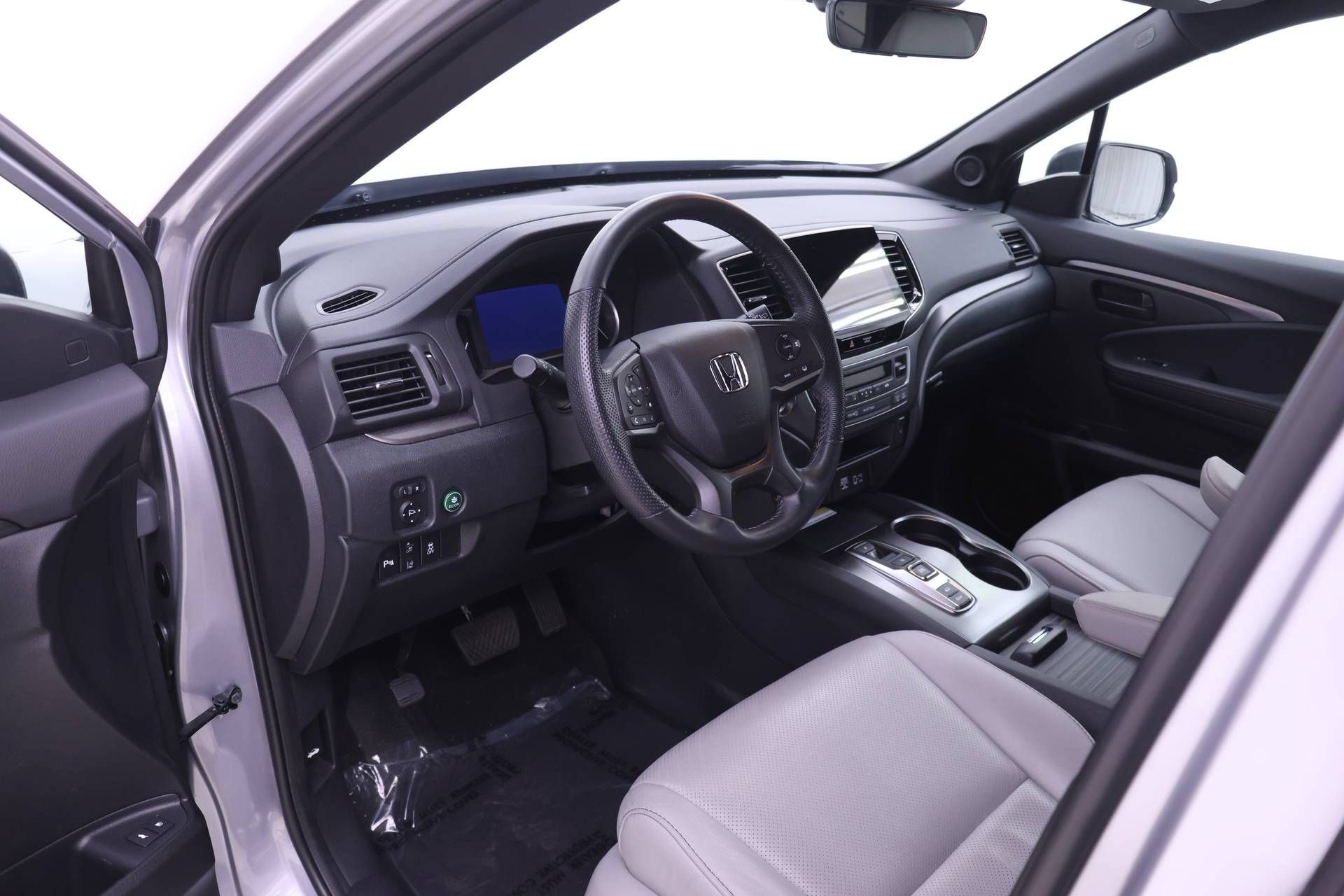 Certified 2023 Honda Passport EX-L image 3