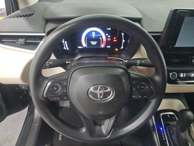 Used 2026 Toyota Corolla LE FWD image 8