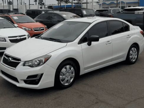 Used 2016 Subaru Impreza 2.0i w/ Popular Package #2 AWD/4WD image 2