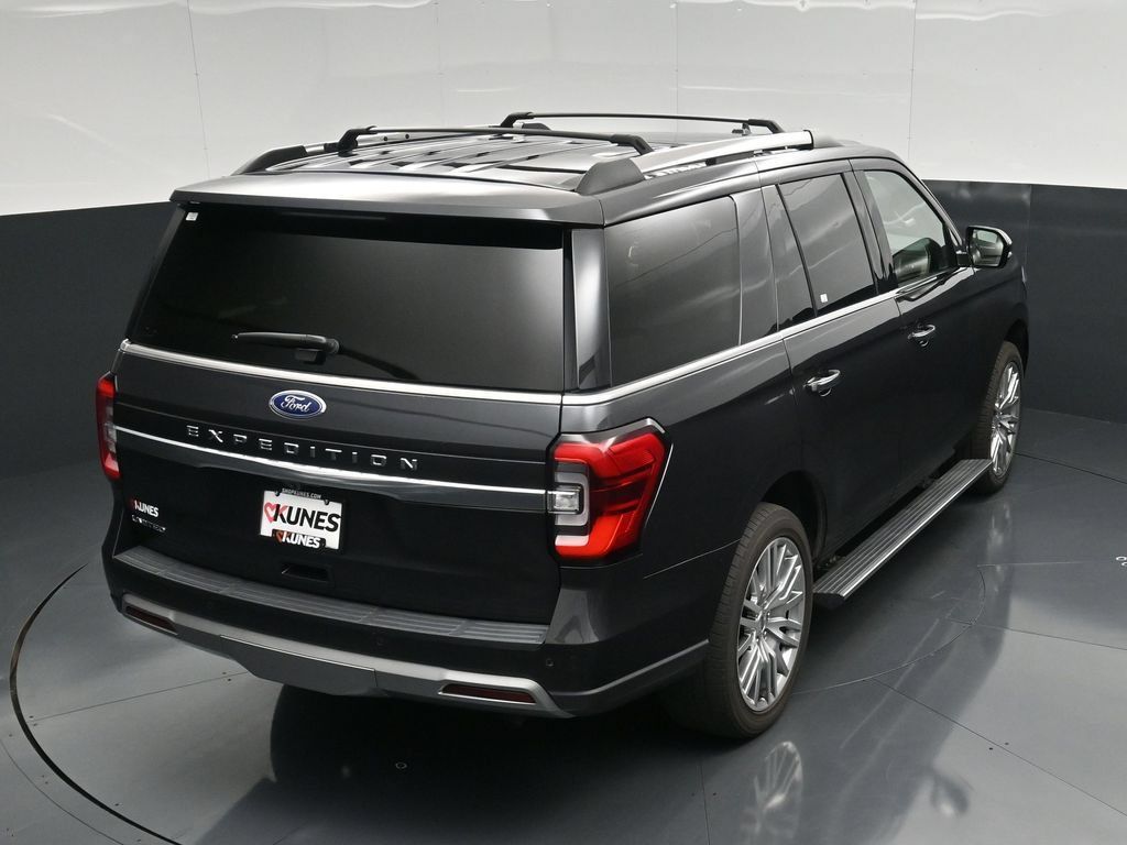 Used 2024 Ford Expedition Limited AWD/4WD image 47