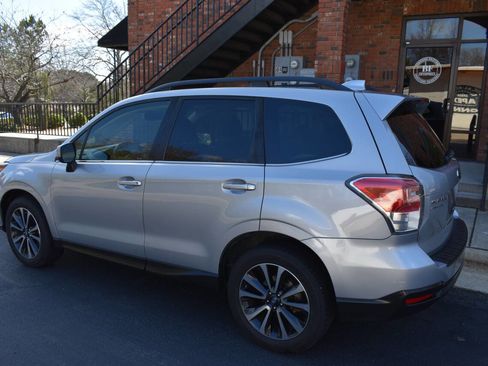 Used 2017 Subaru Forester 2.0XT Premium w/ Popular Package #2A image 41