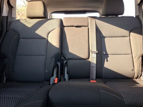 Used 2020 GMC Acadia SLE w/ LPO, Floor Liner Package image 19