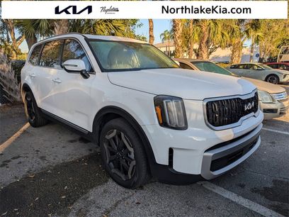 Used 2025 Kia Telluride EX