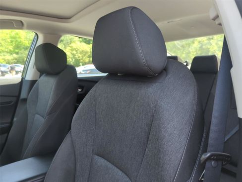 Used 2023 Honda Accord EX image 17