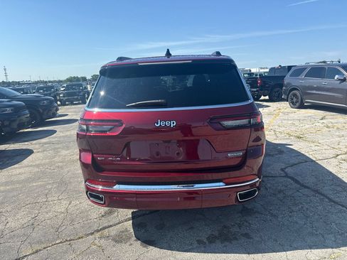 Used 2023 Jeep Grand Cherokee L Overland AWD/4WD image 7