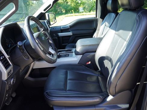 Used 2020 Ford F150 Lariat w/ Equipment Group 502A Luxury AWD/4WD image 5