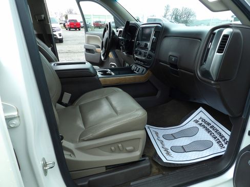 Used 2015 Chevrolet Silverado 1500 LTZ image 13