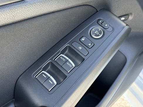 Used 2023 Honda Civic Sport image 16